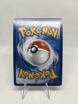 PIKACHU V 043/185 HOLO RARE V VIVID VOLTAGE POKEMON NM/M - Image 2