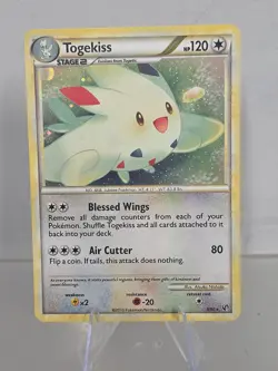 Pokemon Card Togekiss Undaunted 9/90 Holo Rare - Image 1