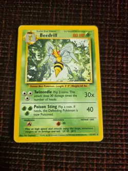 Pokemon Base Set Beedrill 17/102 - Image 1