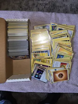Pokemon Card Lot + Holo, Rares, Reverse Foils Commons Gift Box Collection HEAVY - Image 1