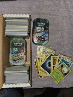 Pokemon Card Lot + Holo, Rares, Reverse Foils Commons Gift Box Collection HEAVY - Image 1