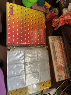 Vintage 1999 Plymouth 3 Ring Card Binder Nintendo Pokemon Pikachu Ash - Image 3