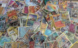 Pokemon Card Lot 100 OFFICIAL Cards + 1 Japanese/Ultra Rare/EX/GX/V/VSTAR Card! - Image 4