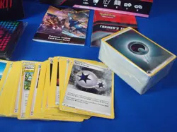 Pokemon TCG Trading Card Game Trainer's Toolkit 290-80788 - Image 3