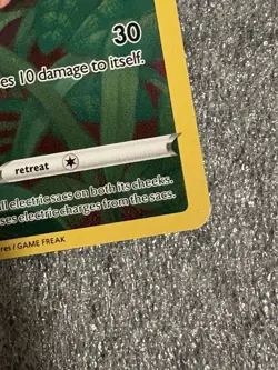 Pikachu 005/025 2021 Pokemon 25th Anniversary Celebrations Full Art Holographic - Image 3