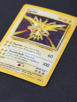 Zapdos 016/102 Base Set Holo HP Pokemon Card - Image 2