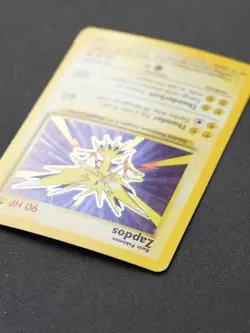 Zapdos 016/102 Base Set Holo HP Pokemon Card - Image 5