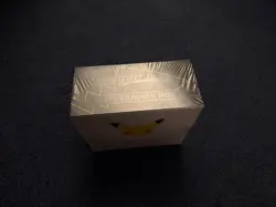 Pokemon TCG: 25th Anniversary Celebrations Elite Trainer Box (2021) and binder 820650809439 - Image 3