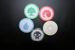 MAGIC THE GATHERING Set of 5 mana symbol poker chips never used MINT/NEAR MINT - Image 1