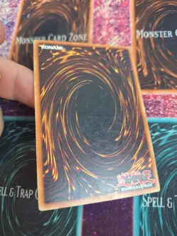 Yugioh Dark Eradicator Warlock SD6-EN001 Ultra Rare 1st Edition Lightly Played - Image 4