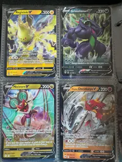 Pokemon Binder with about 400 cards and 40 sleeves. - Image 5