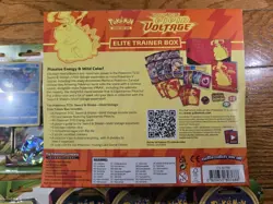 Pokemon Vivid Voltage Bundle Elite Trainer Box, 2 3Pack Blister, 4 Sleeves Pack - Image 4