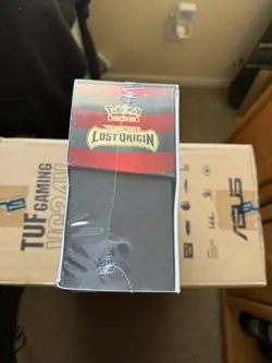 Pokemon TCG - SWSH11: Lost Origin - Elite Trainer Box - ETB - English - Image 3