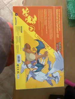 Pokemon Reshiram & Charizard-GX Premium Collection Tag Team Box 10 Booster Packs - Image 3