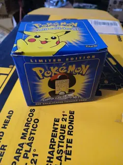 1999 Pokemon Pikachu 23K Gold-Plated Trading Card Burger King Blue Box SEALED - Image 3