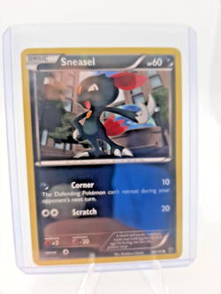 Sneasel 69/99 Pokemon Next Destinies Card Common Regular TCG Trading Card Game - Image 1
