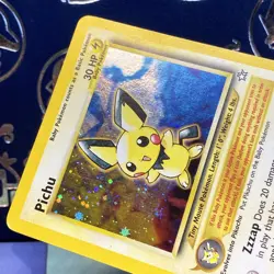 Pichu #12 - Rare HOLO - Pokemon 2000 Neo Genesis - LP (creased) - Image 3