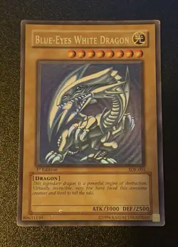 Blue-Eyes White Dragon FIRST EDITION SDK-001 Ultra Rare Starter Deck Kaiba - Image 1