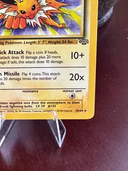 Pokemon Vintage TCG Jolteon Jungle Non Holo Rare 1999 WotC - Image 4