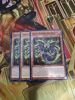 3X Chaos Summoning Beast SDSA-EN004 Common 1ST ED NM Yugioh - Image 1