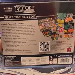 Pokemon TCG Sword & Shield Evolving Skies Elite Trainer Box English Umbreon Lea… - Image 2