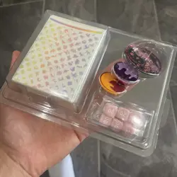 Pokemon TCG: S&V 151 - Damage Dice + Condition Counters + Coin + Deck Box - Image 1