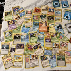 Pokemon TCG Lot Of 100 Cards - Image 3