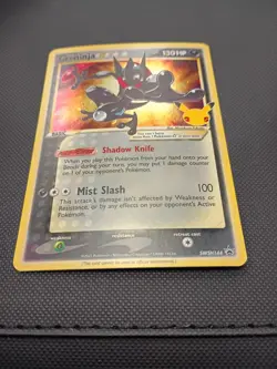 Pokemon TCG Greninja Gold Star SWSH144 Celebrations Black Star Promo - Image 2