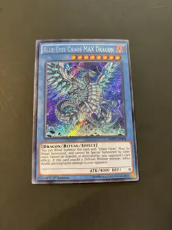 Blue-Eyes Chaos MAX Dragon MVP1-ENS04 The Dark Side of Dimensions Movie Pack - Image 1