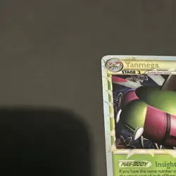 Yanmega Prime 98/102 HGSS Triumphant Pokemon Card Holo Foil Rare Near Mint - Image 2