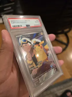 2025 POKEMON SIMPLIFIED CHINESE CBB1 C-GEM PACK VOL 1 #09 CAPTAIN PIKACHU PSA 06 - Image 2
