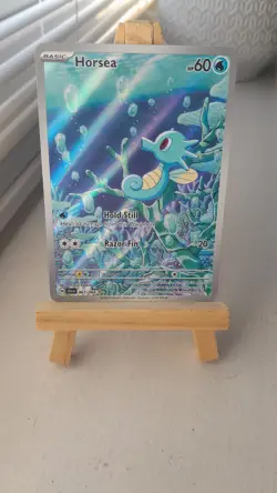 Horsea 067/064 Shrouded Fable Pokemon TCG Card - Image 1