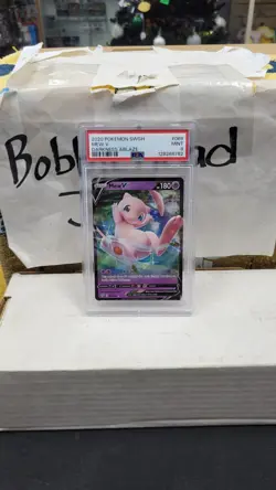 2020 MEW V DARKNESS ABLAZE FULL ART SWSH POKEMON TCG PSA 9 MINT #69/189 - Image 1