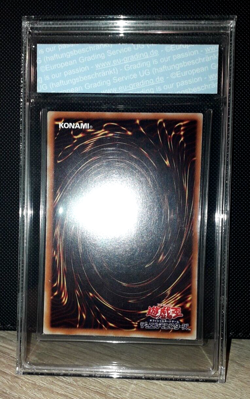 Yu-Gi-Oh! Dark Paladin, 303-051, Ultimate Rare, Japanese, Mint, PSA/ EGS 9 - Image 4