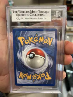 Rhyhorn 90/110 Legendary Collection REVERSE HOLO BGS 7 Vintage Pokemon Card - Image 2