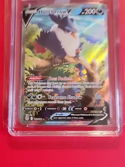 Pokemon TCG 2022 Honchkrow V Alt Art Brilliant Stars 162/172 CGC Gem Mint 9.5 - Image 3