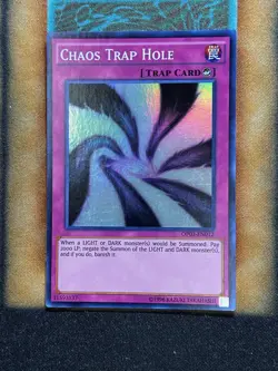 Yugioh Chaos Trap Hole OP03-EN012 Super Rare NM - Image 1