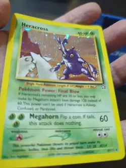 Pokemon TCG Heracross Neo Genesis Holo Card 6/111 Vintage Rare - Image 3