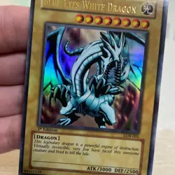 2002 Blue-Eyes White Dragon LOB-001 1st ED Ultra Rare Yu-Gi-Oh Asian English - Image 5