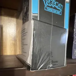 Pokemon Scarlet & Violet Black Bolt Elite Trainer Box Pokemon Center - Image 2