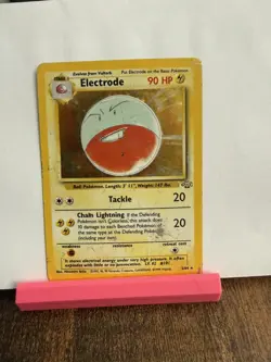 ⚡ Pokemon TCG Electrode 2/64 - Jungle Holo Rare - Vintage - HP ⚡ - Image 1