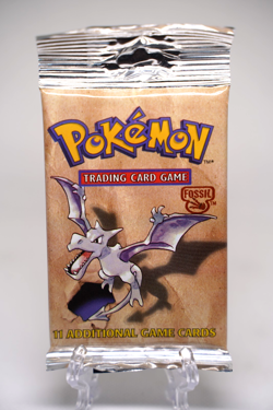 Pokemon WOTC Fossil Unlimited Booster Pack Vintage Sealed TCG Aerodactyl - Image 1