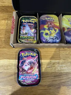 Pokemon TCG Kanto Power Mini Tins Bundle (Evolving Skies and Fusion Strike) - Image 2