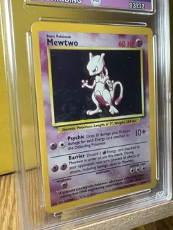 Pokemon Mewtwo Card Base Set 10/102 Rare Holo Graded PG 4 VG-EX - Image 2