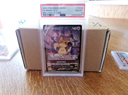 2022 POKEMON SWORD & SHIELD BRILLIANT STARS #TG16 FULL ART/MIMIKYU V PSA 8 - Image 1