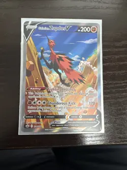 Pokemon TCG Galarian Zapdos V Alternate Full Art Chilling Reign 174/198 - Image 1