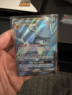 Pokemon TCG Glaceon GX Full Art Holo Card 141/156 Sun and Moon Ultra Prism - Image 1