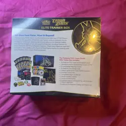 Crown Zenith Trainer Box POKEMON TCG 820650851476 - Image 2