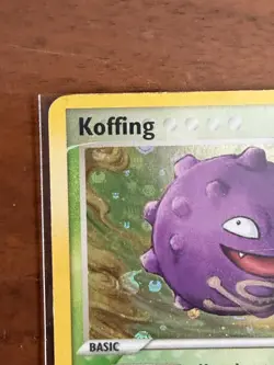 Koffing 61/109 Team Rocket Returns Reverse Holo Pokemon Card 2004 - Image 4
