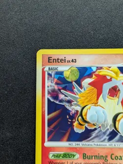 Mint Pokemon Entei Cracked Ice Holo Card 4/132 Secret Wonders - Image 2